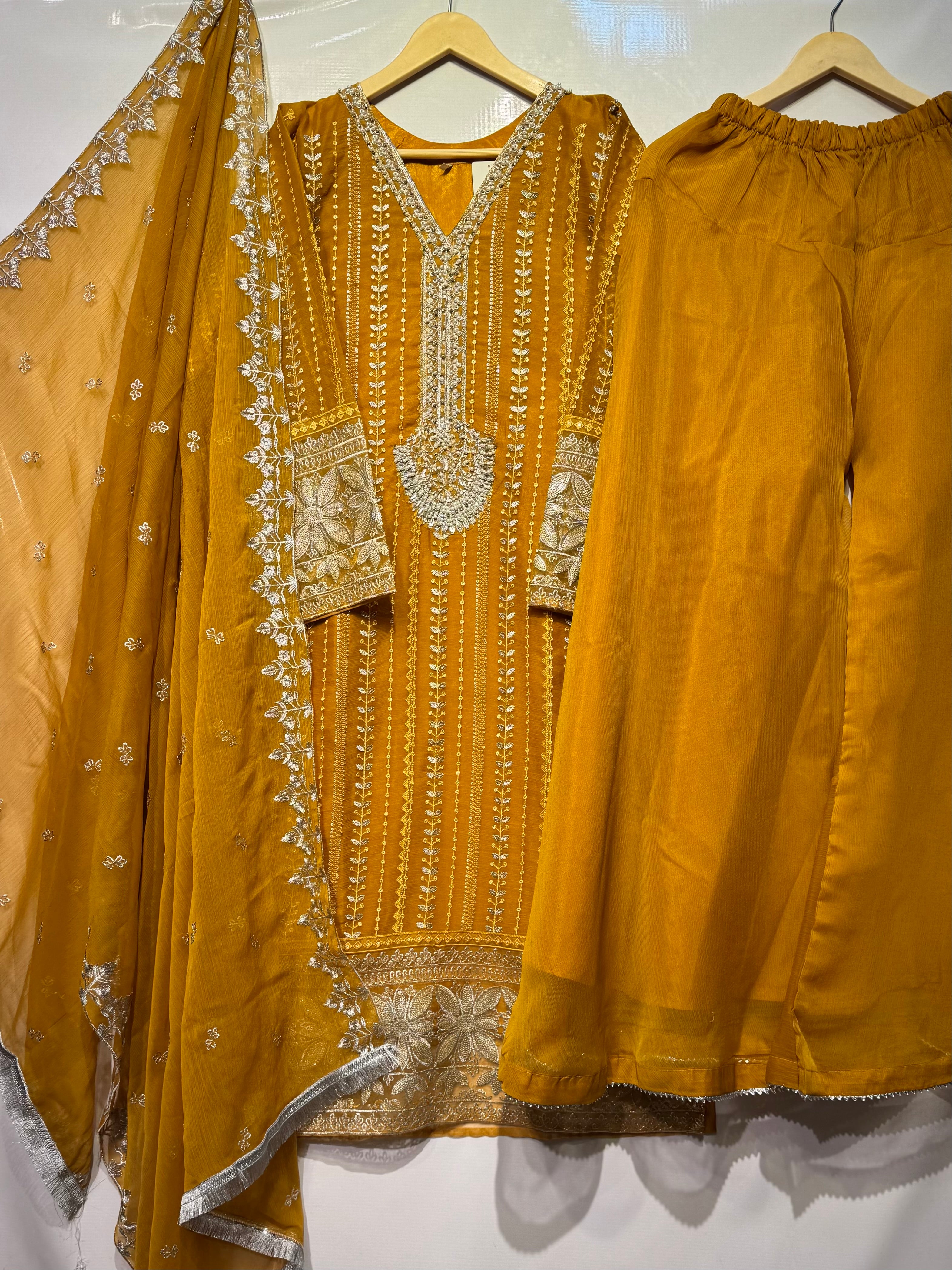 Heavy embroidered🧵chiffon long shirt with heavy flaired bell bottom plaso & dupatta 👗