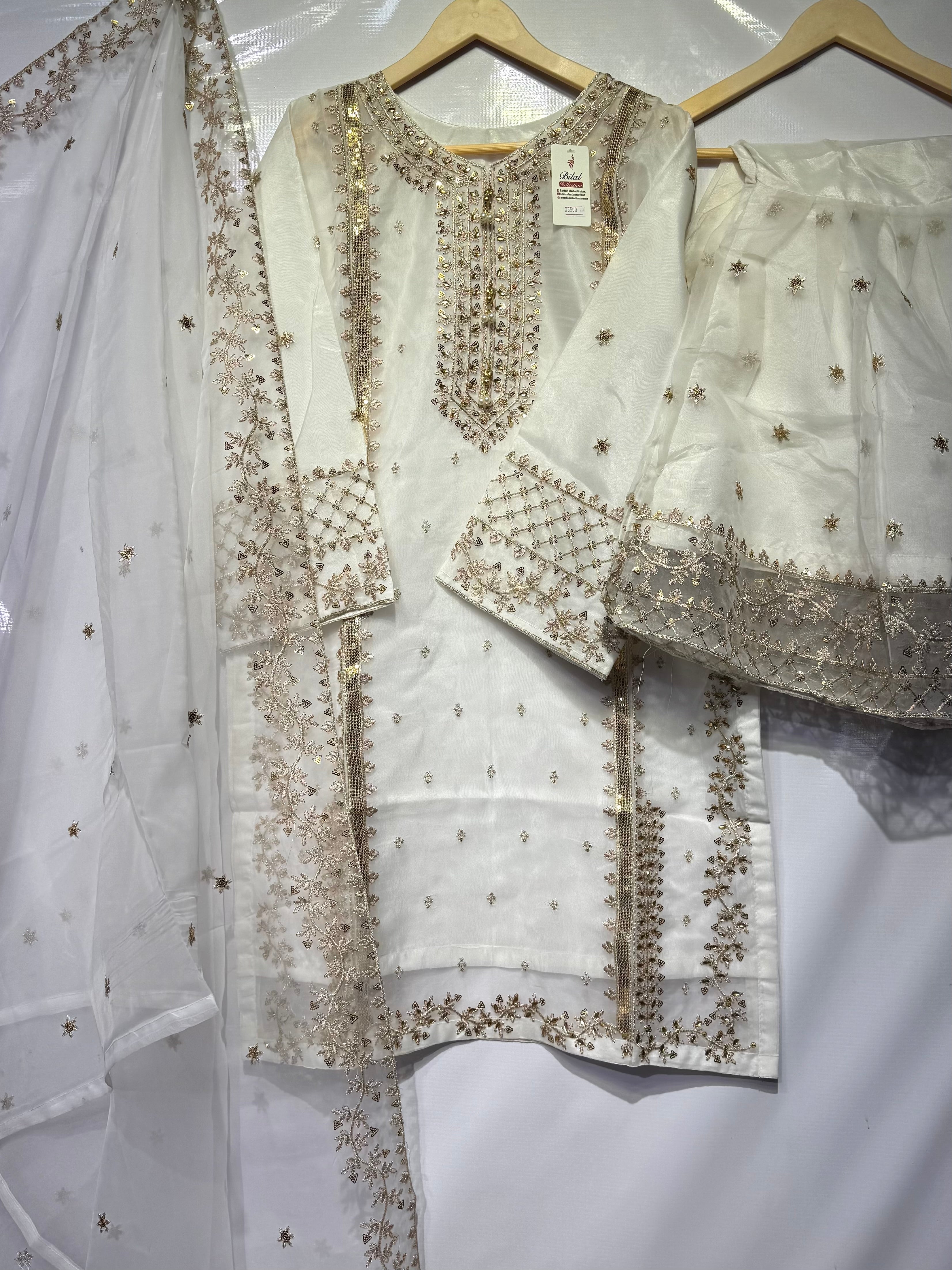 Most demanded golden sitara with beats and tilla embroidered🧵3 pcs dress with embroidered sharara 👗
