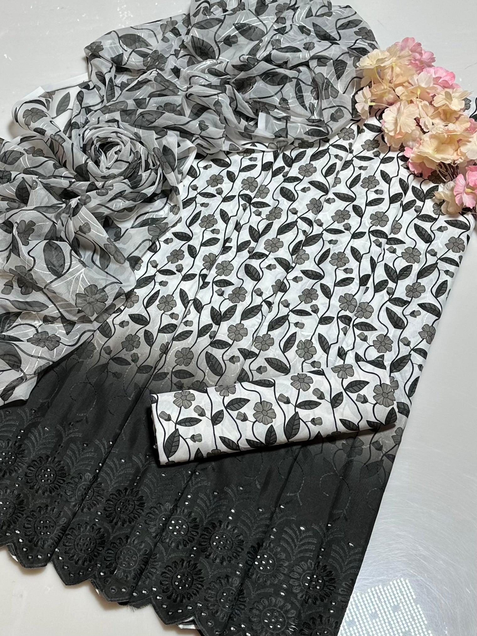 UNSTITCHED Schiffli chikankari shirt🪡, chiffon dupatta & printed trouser 3 pcs👗