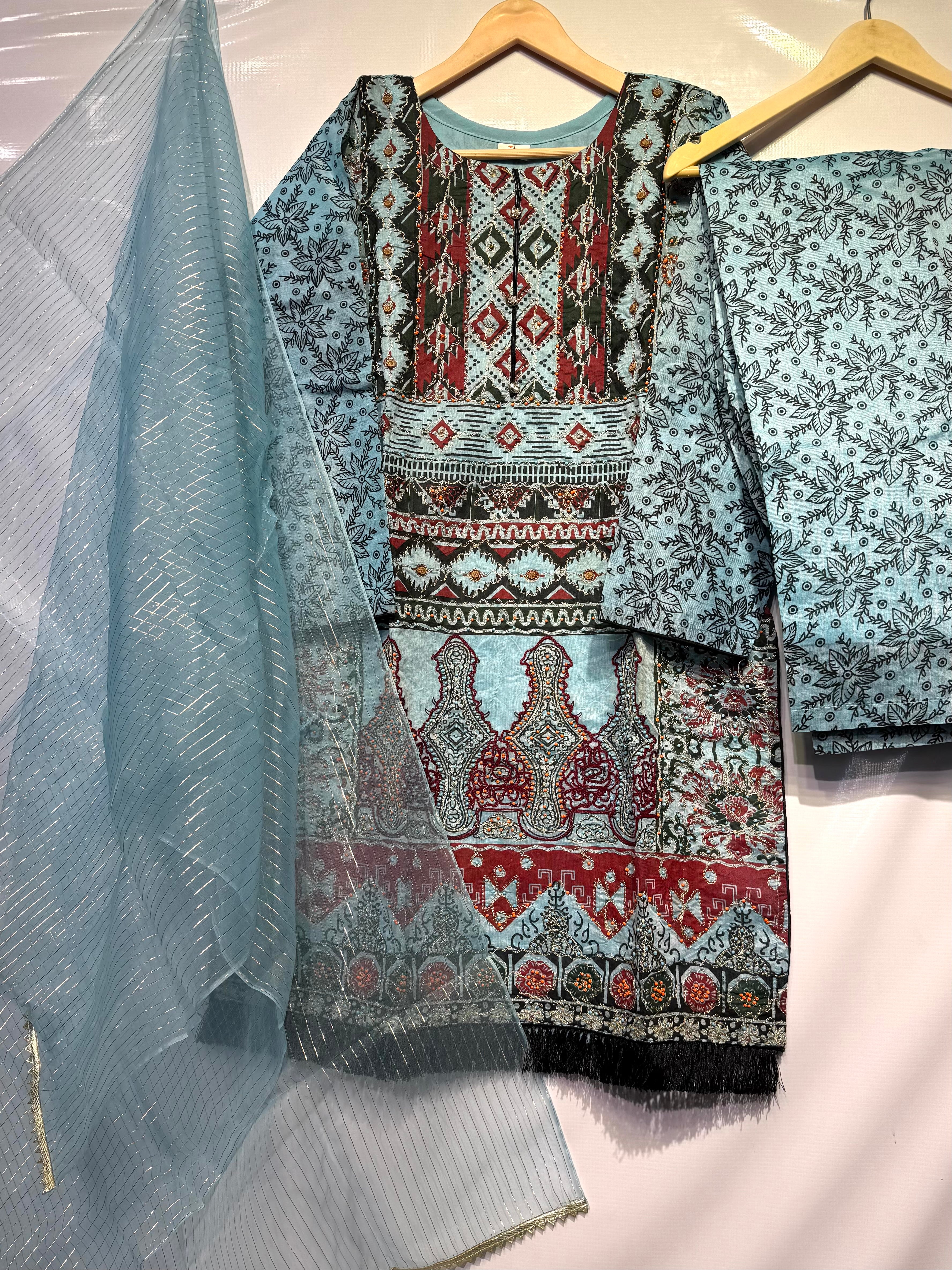 Paper cotton thread+beats+tilla+printed shirt🧵printed trouser & organza dupatta 3 pcs 👗