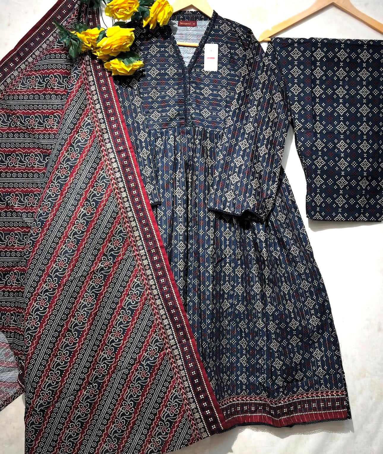Luxury Soft khadar printed 3 pcs👗 - bilalcollectionstore