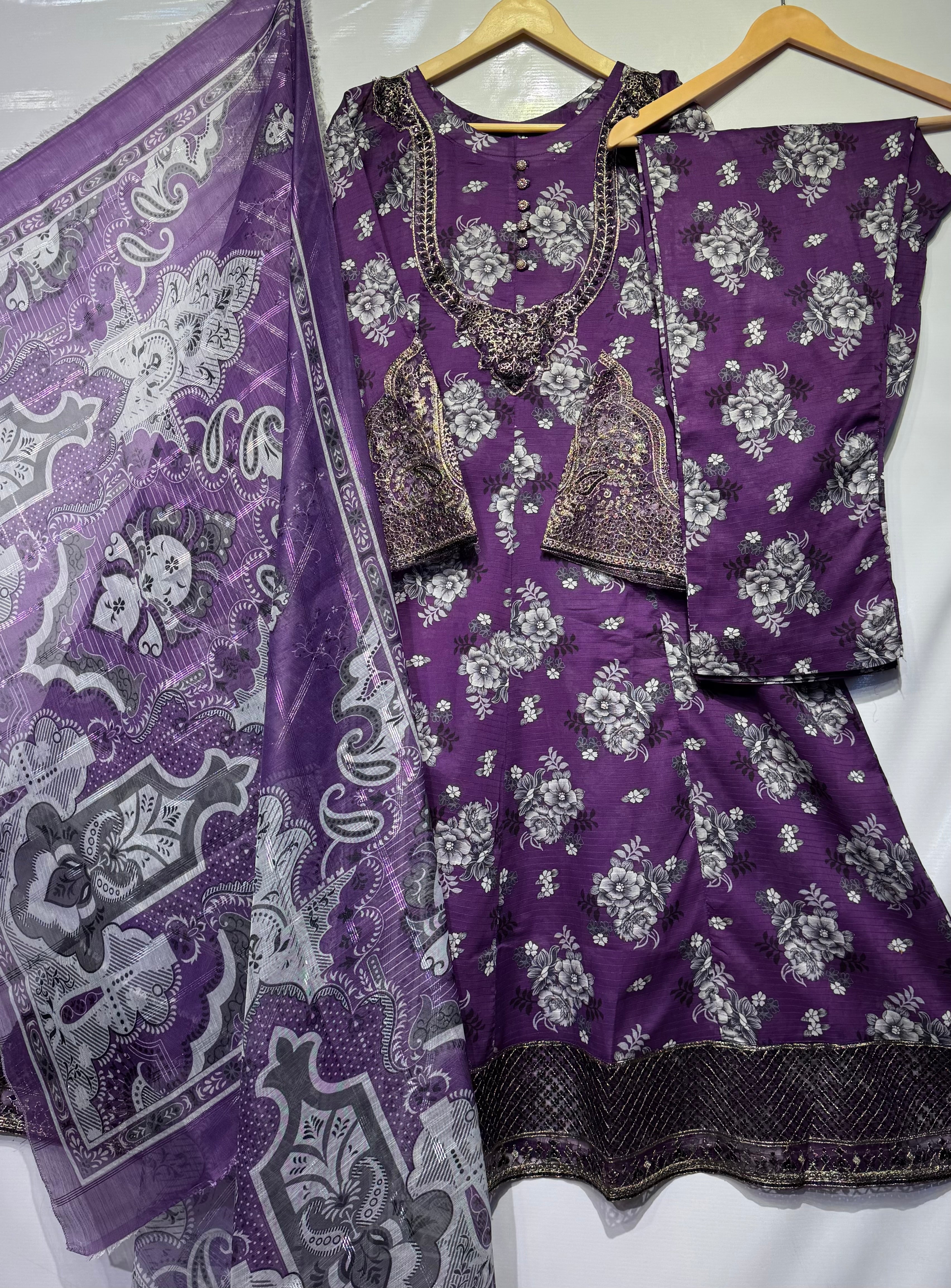 Digital printed pure bana dora Lawn frock with sequential & tilla embroidered daman & gala, full digital printed monar dupatta & lawn trouser 👗