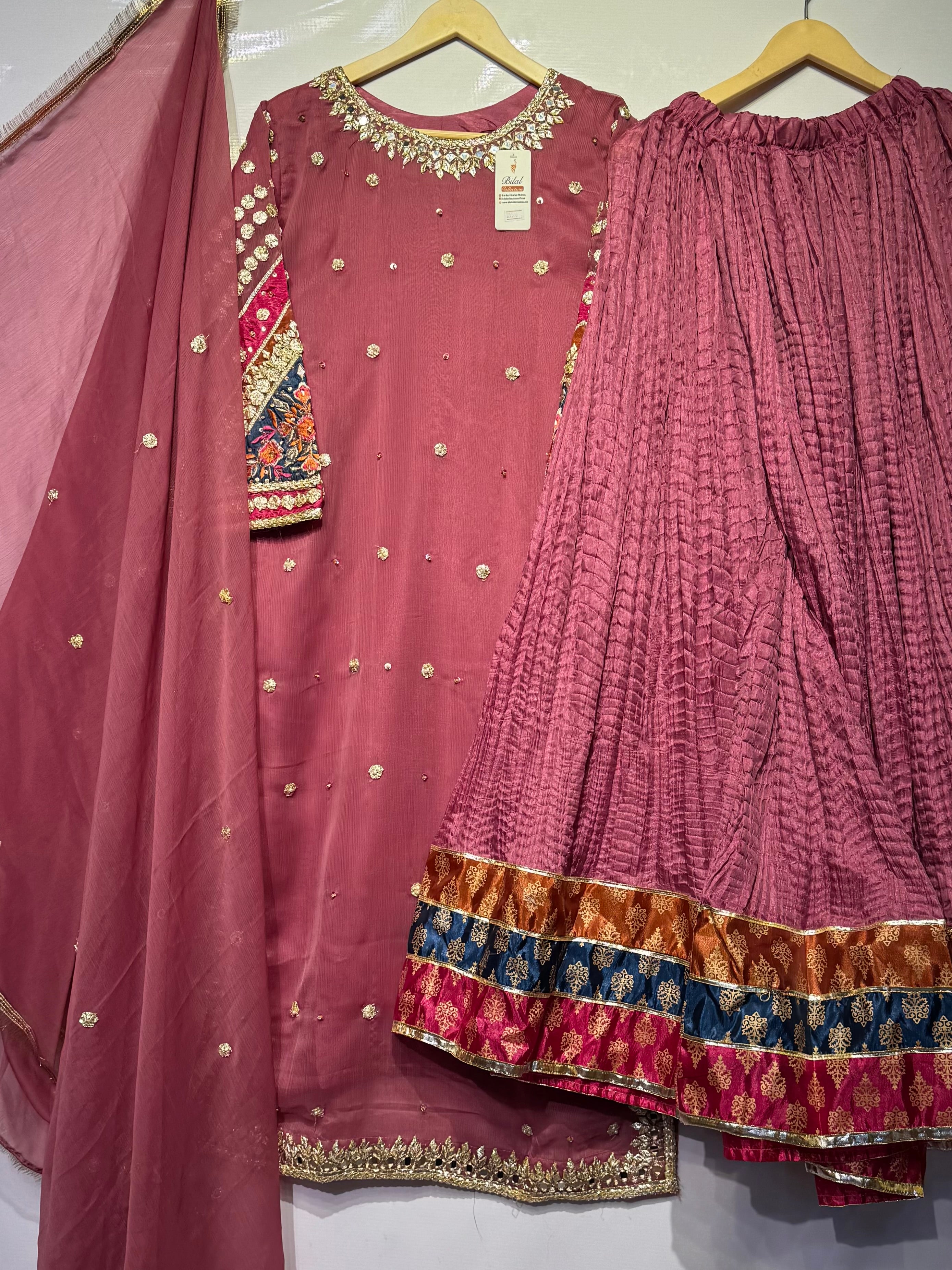 Handmade gotta work🧵with massive flaired crush gharara 3 pcs dress 👗