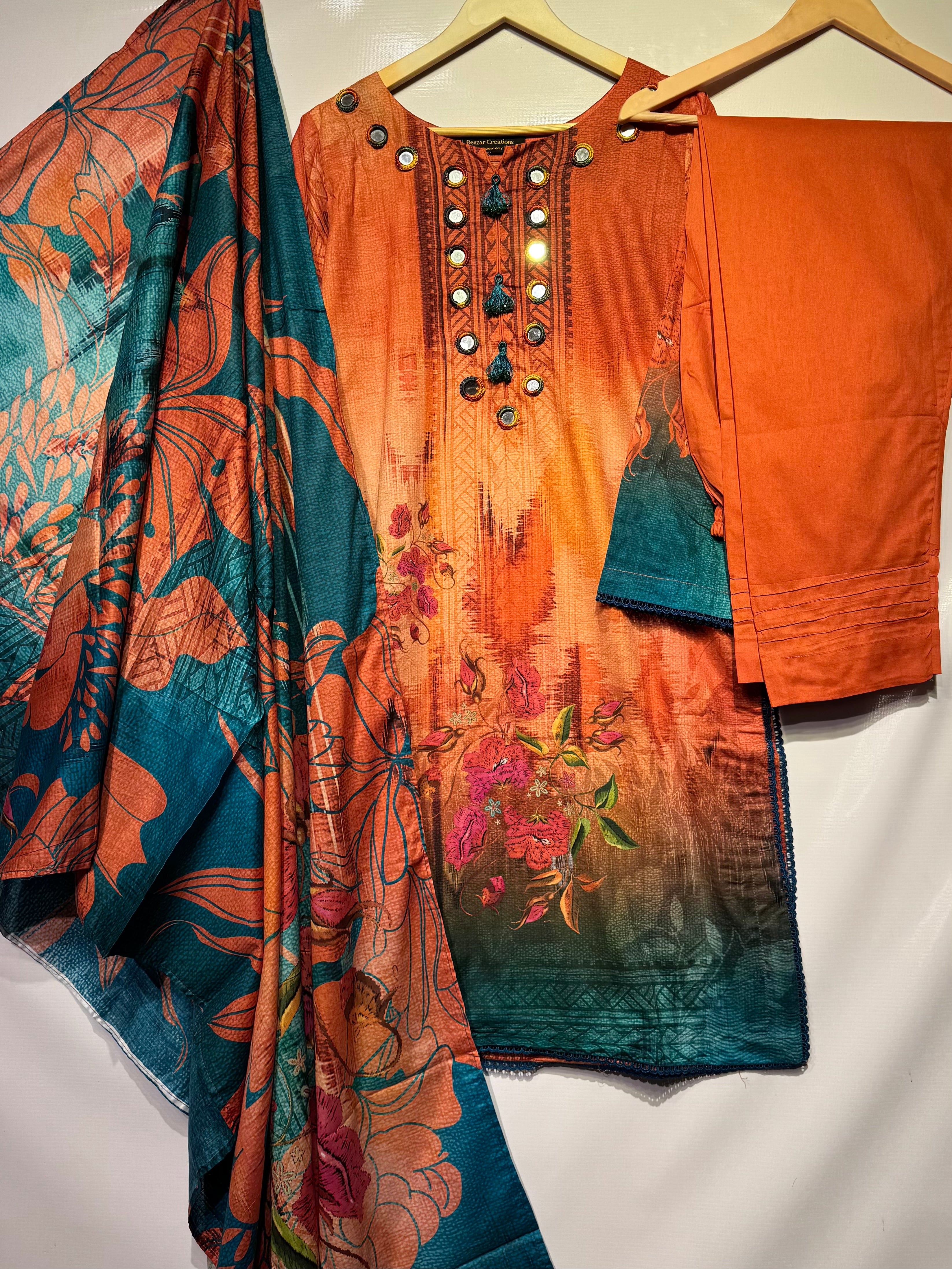 Pure malai Lawn printed shirt, with pure Lawn 2.5 ghz dupatta & pure Lawn trouser 3 pcs dress 👗