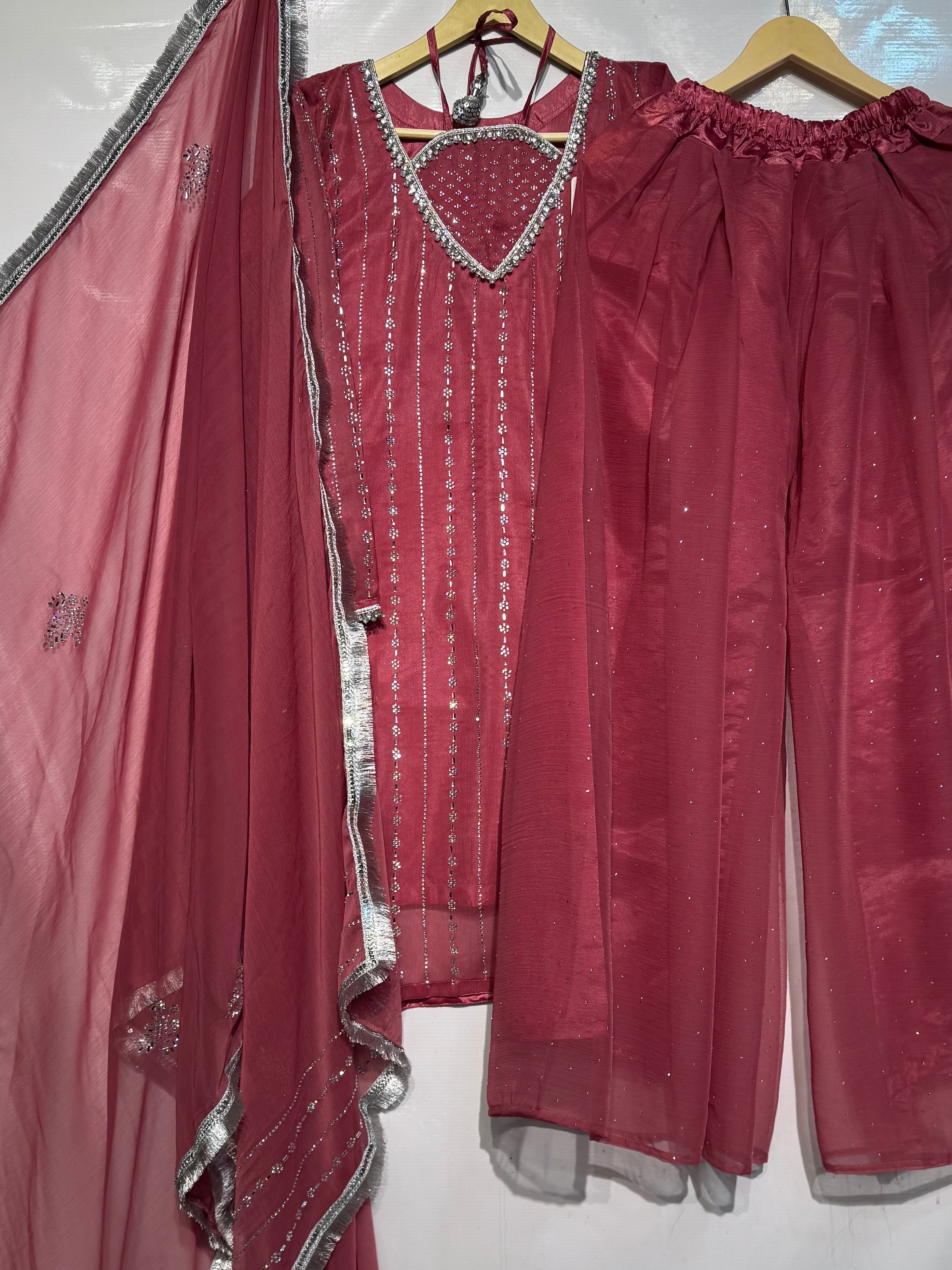 Stone mukesh worked🧵perfect wedding pret ✨