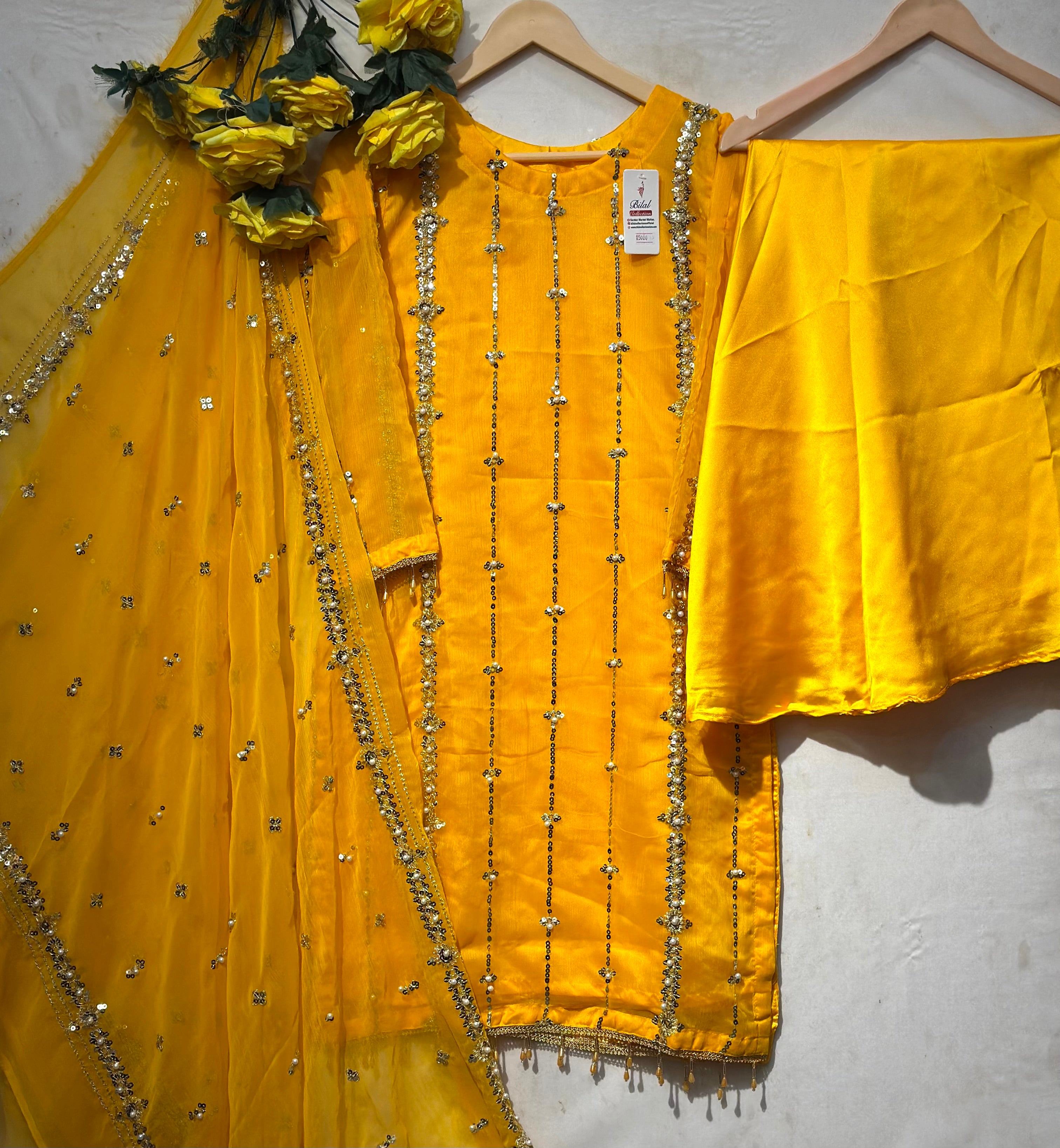 🔥Beautiful pearl+sequence embroidered 3 pcs🔥 - bilalcollectionstore