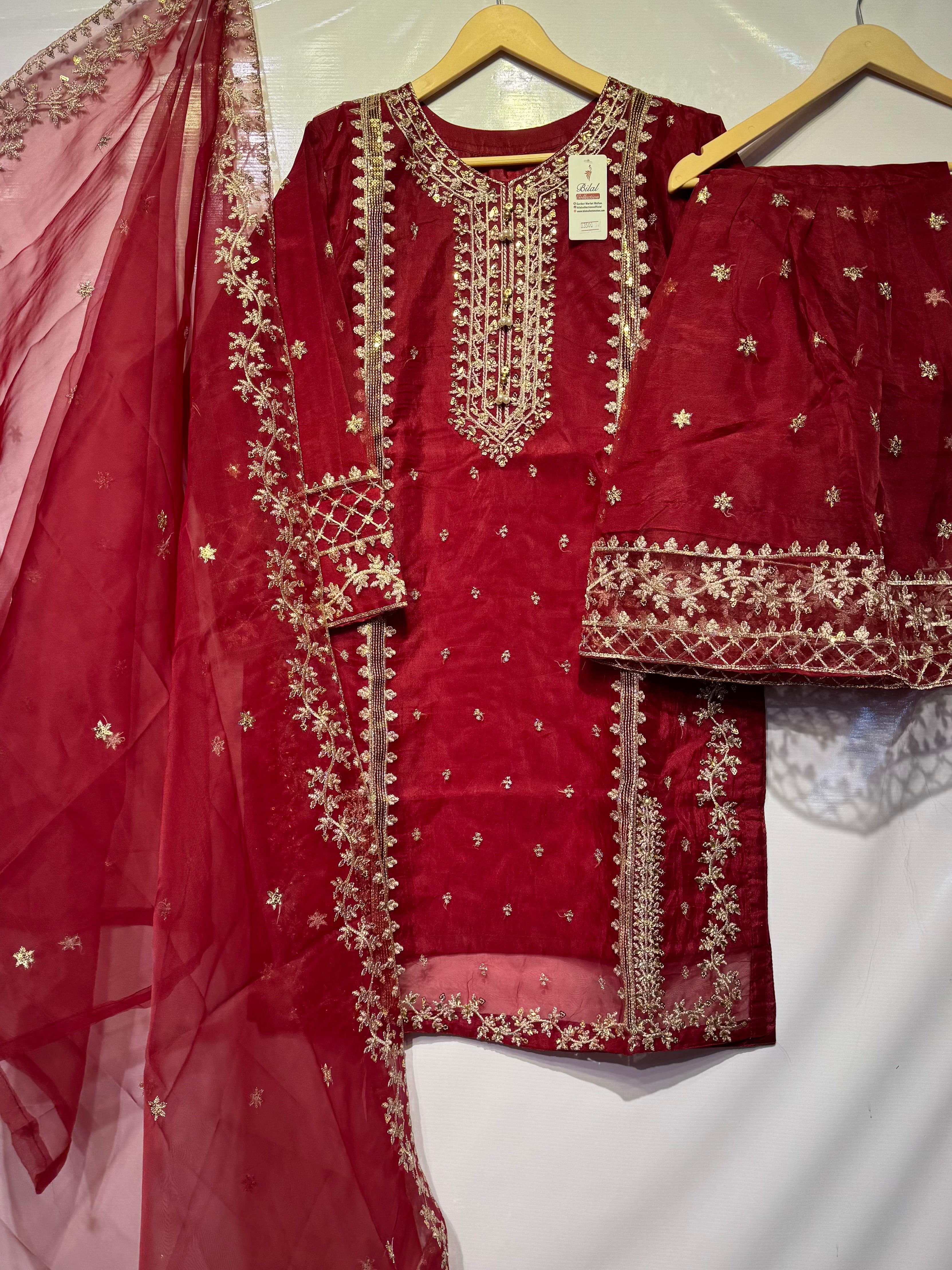 Most demanded golden sitara with beats and tilla embroidered🧵3 pcs dress with embroidered sharara 👗