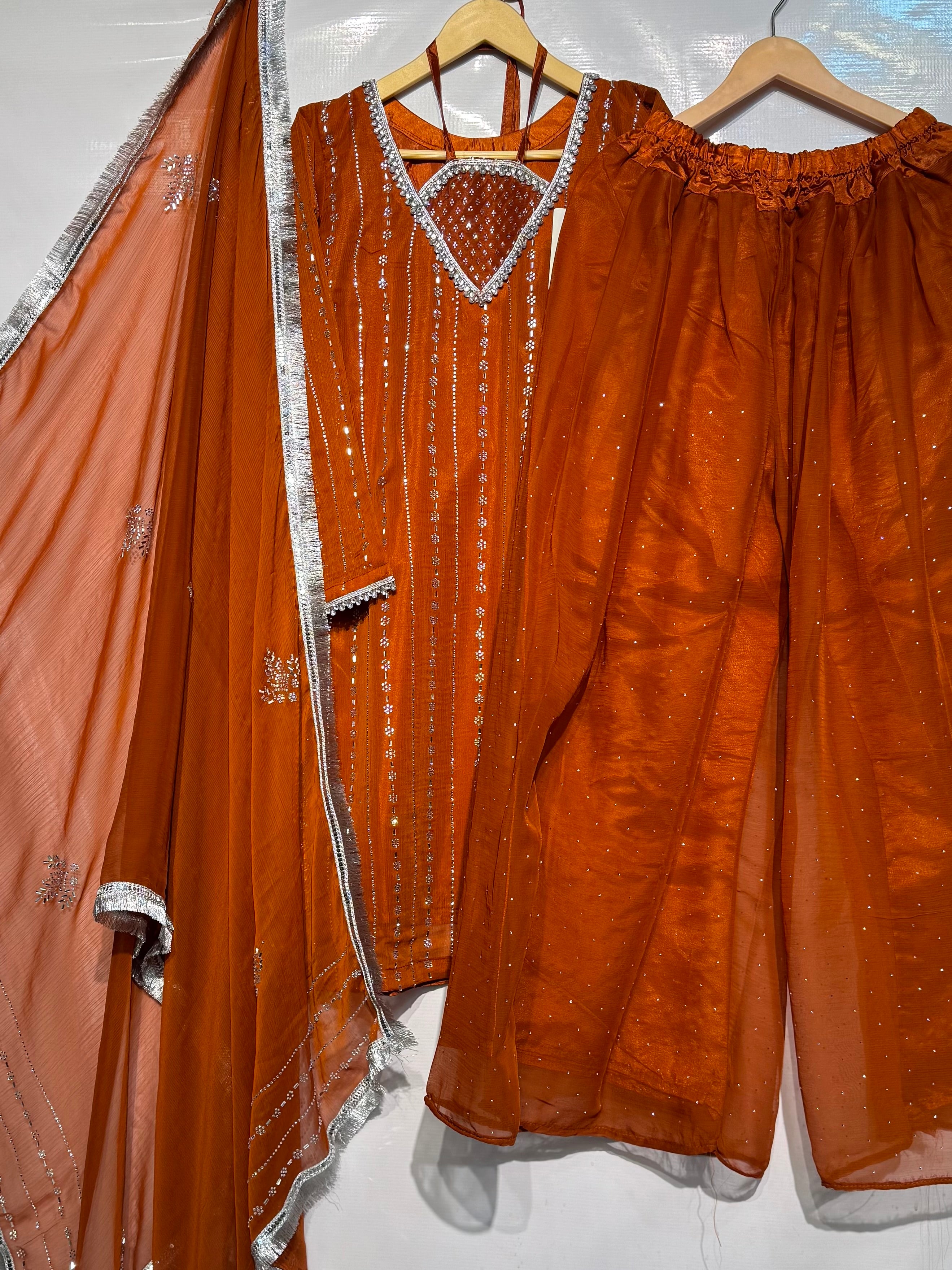 Stone mukesh worked🧵perfect wedding pret ✨