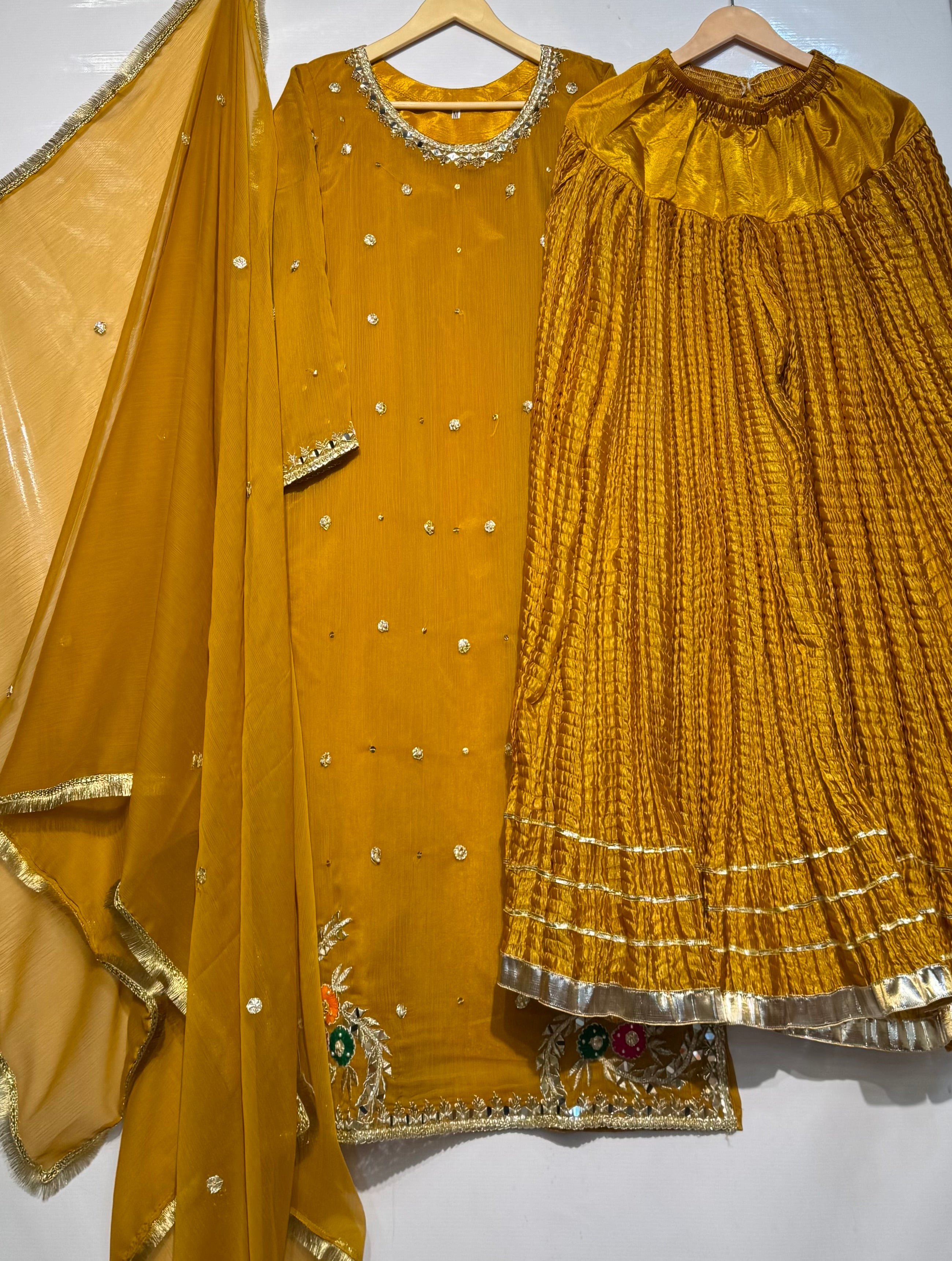 Handmade gotta with sheesha work fully handmade embroidered🧵crush sharara 3 pcs dress ✨