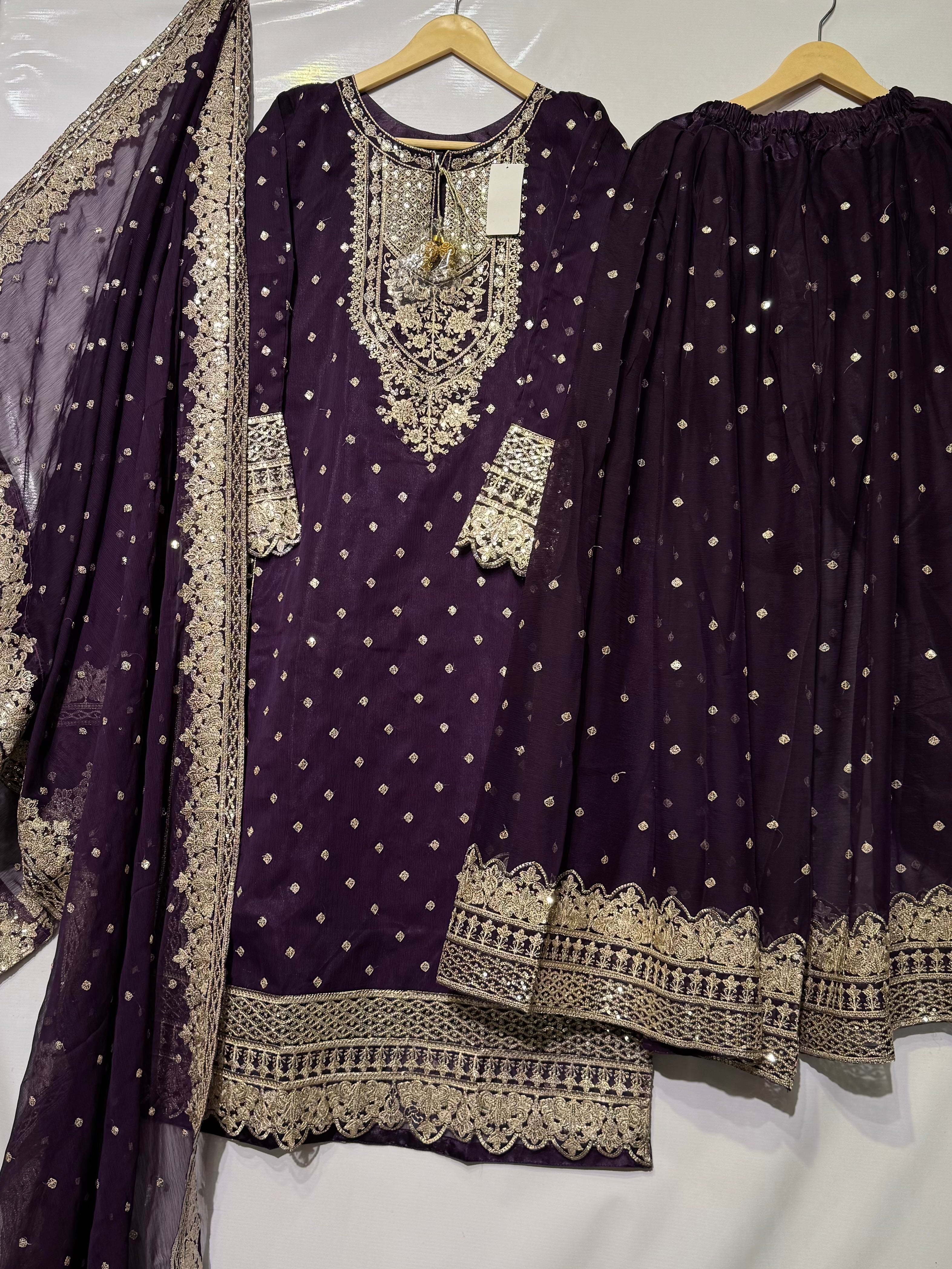 Fully heavy front back bareeze sequence tilla embroidered🧵3 pcs dress Along with 4 side bordered heavy dupatta & massive flapper gharara 🔥