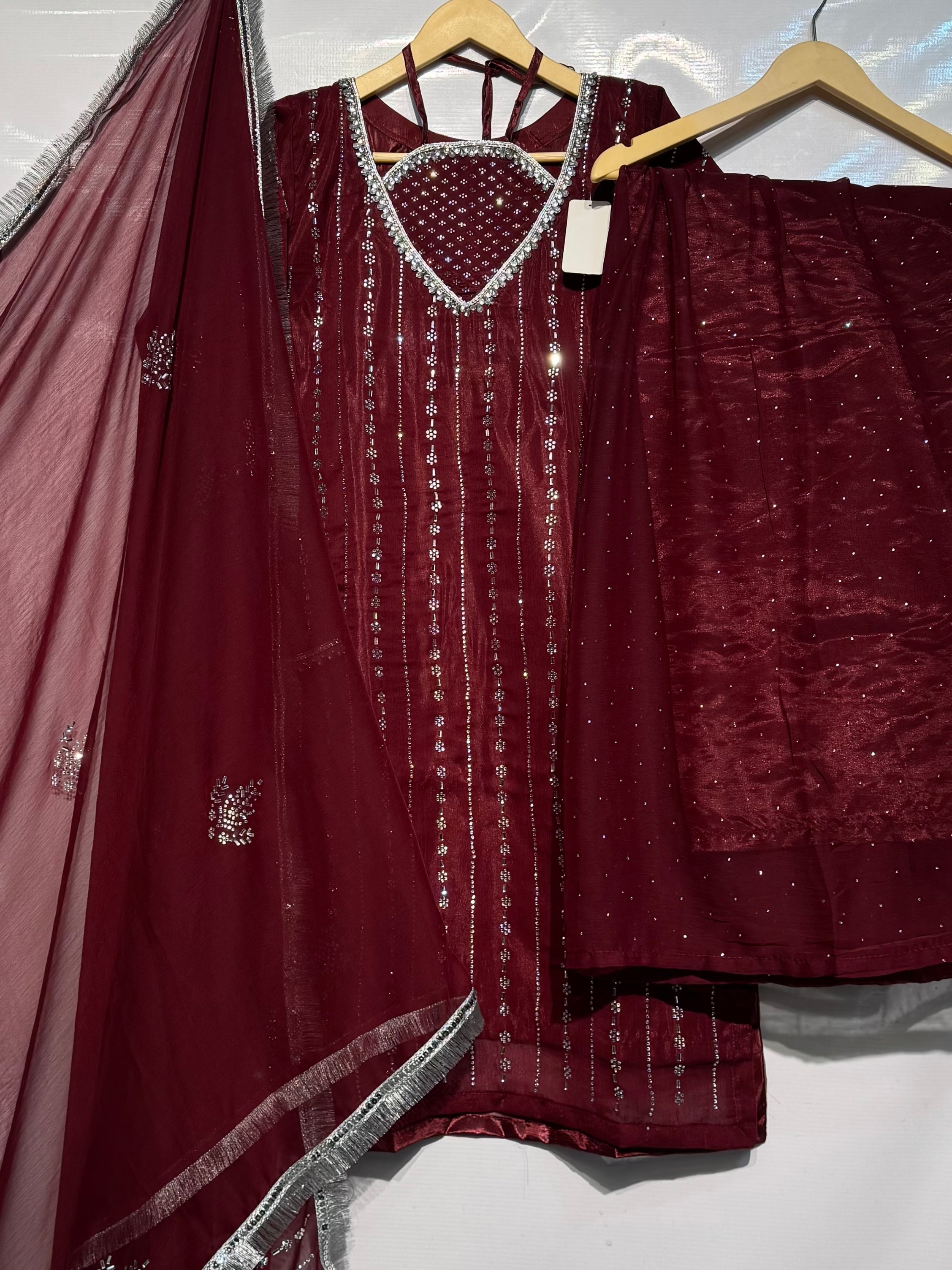 Stone mukesh worked🧵perfect wedding pret ✨