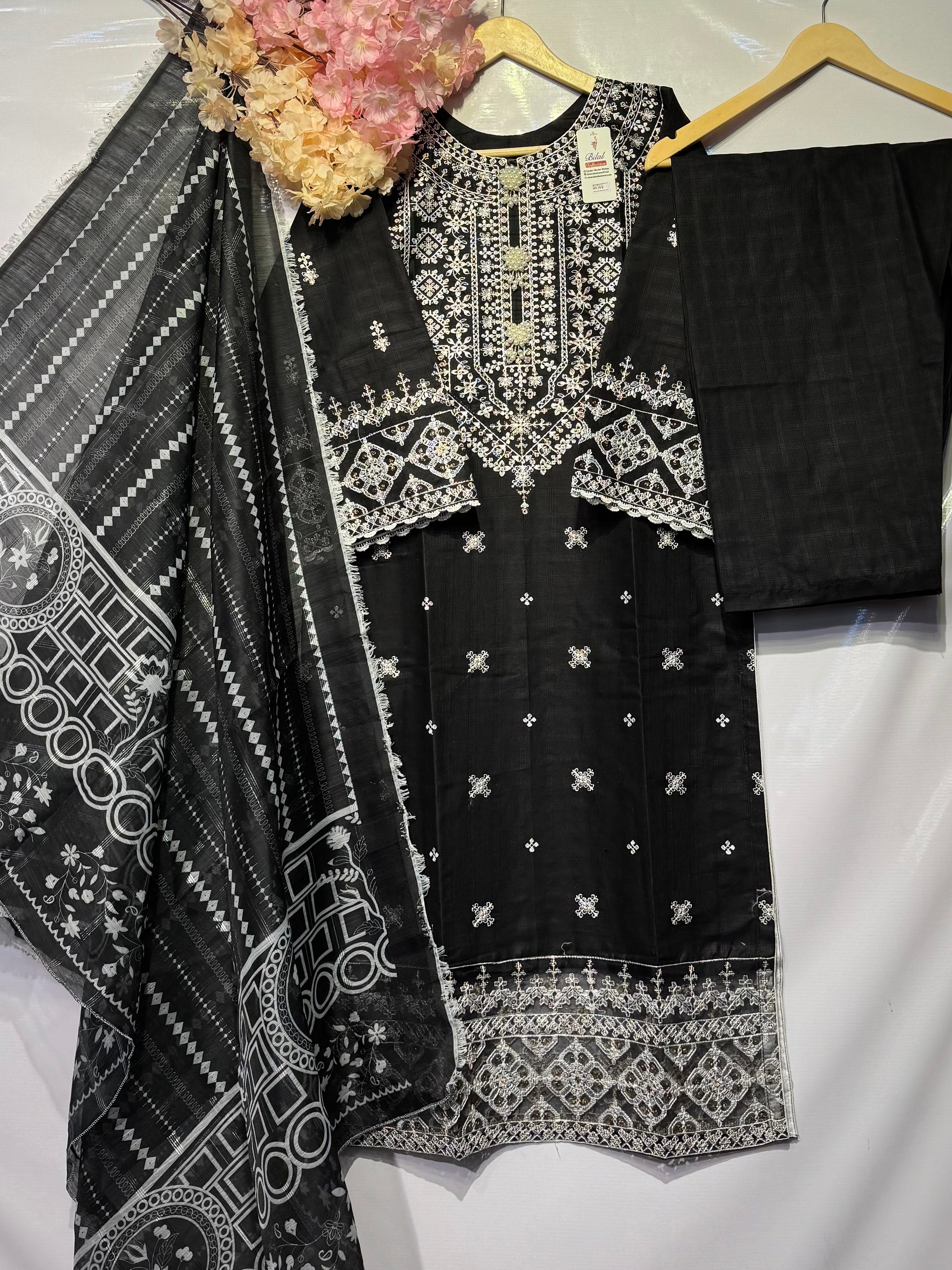 Fully dhaga embroidered long shirt with printed dupatta & trouser 3 pcs 👗