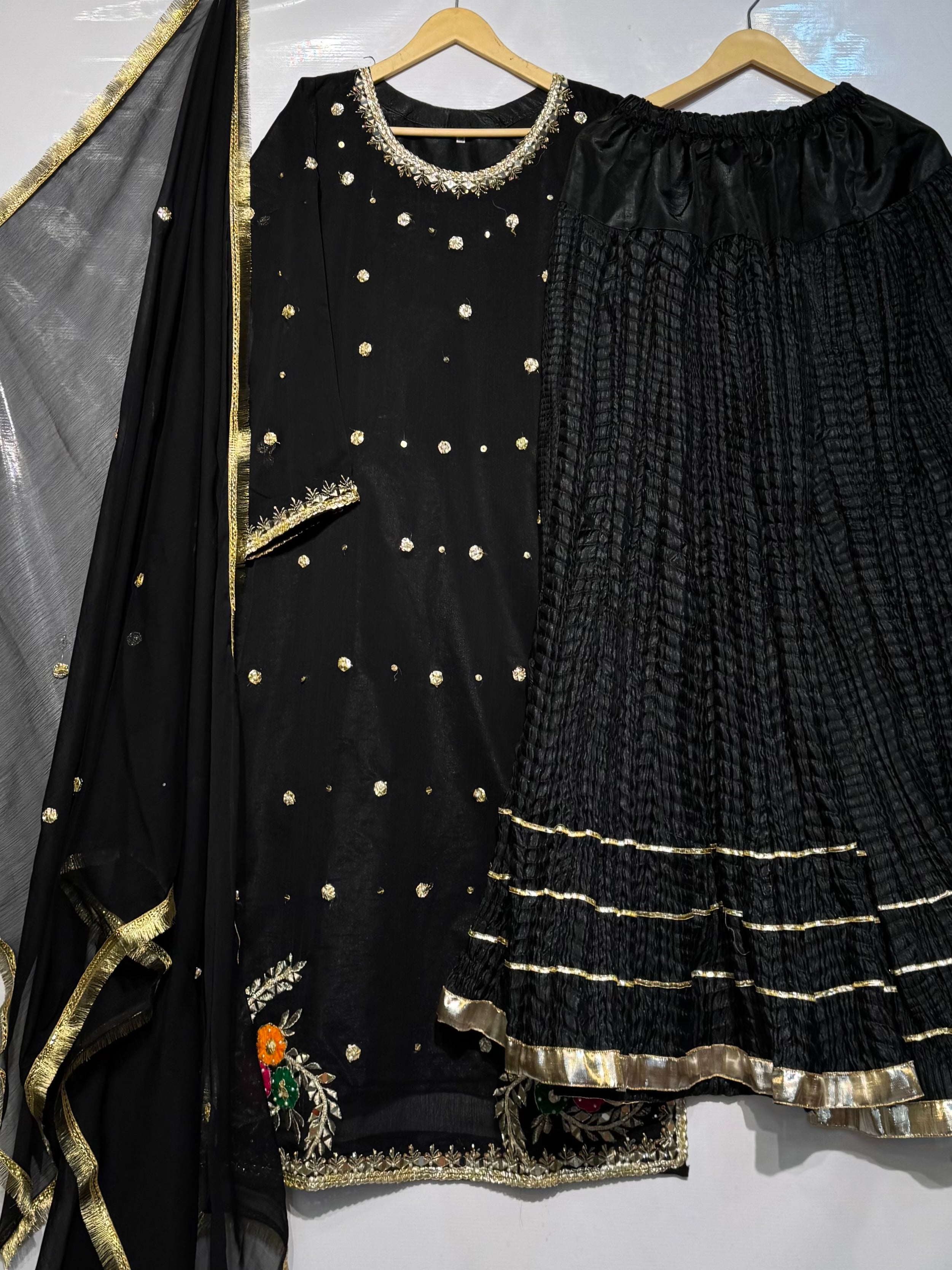 Handmade gotta with sheesha work fully handmade embroidered🧵crush sharara 3 pcs dress ✨