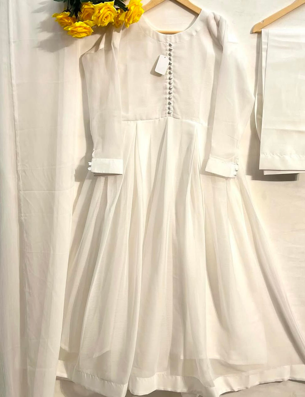 🔥 Most Demanded trending pleated style chiffon maxi 🔥