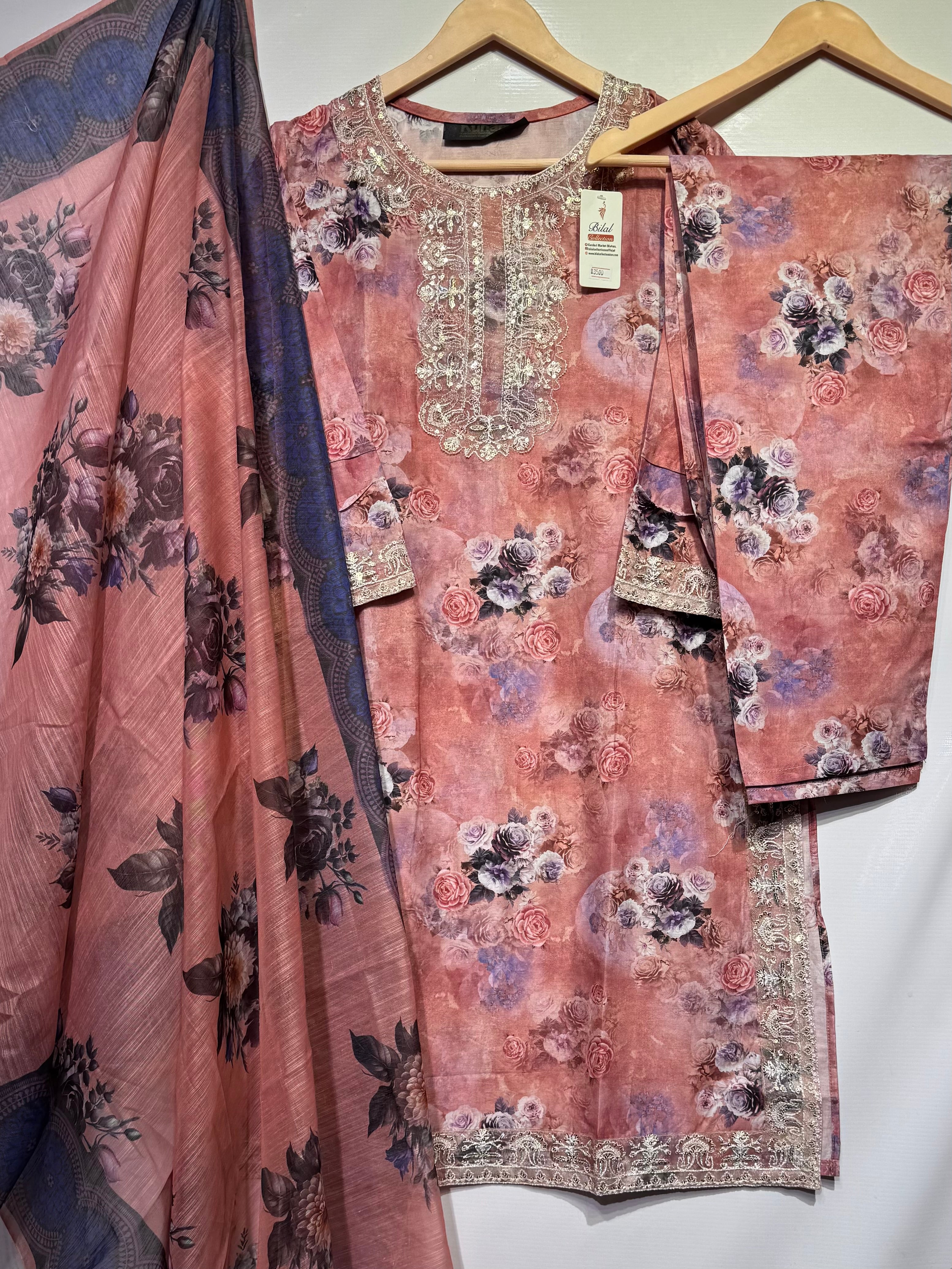 Pure Lawn digital printed computer bareeze embroidered🧵3 pcs dress🔥