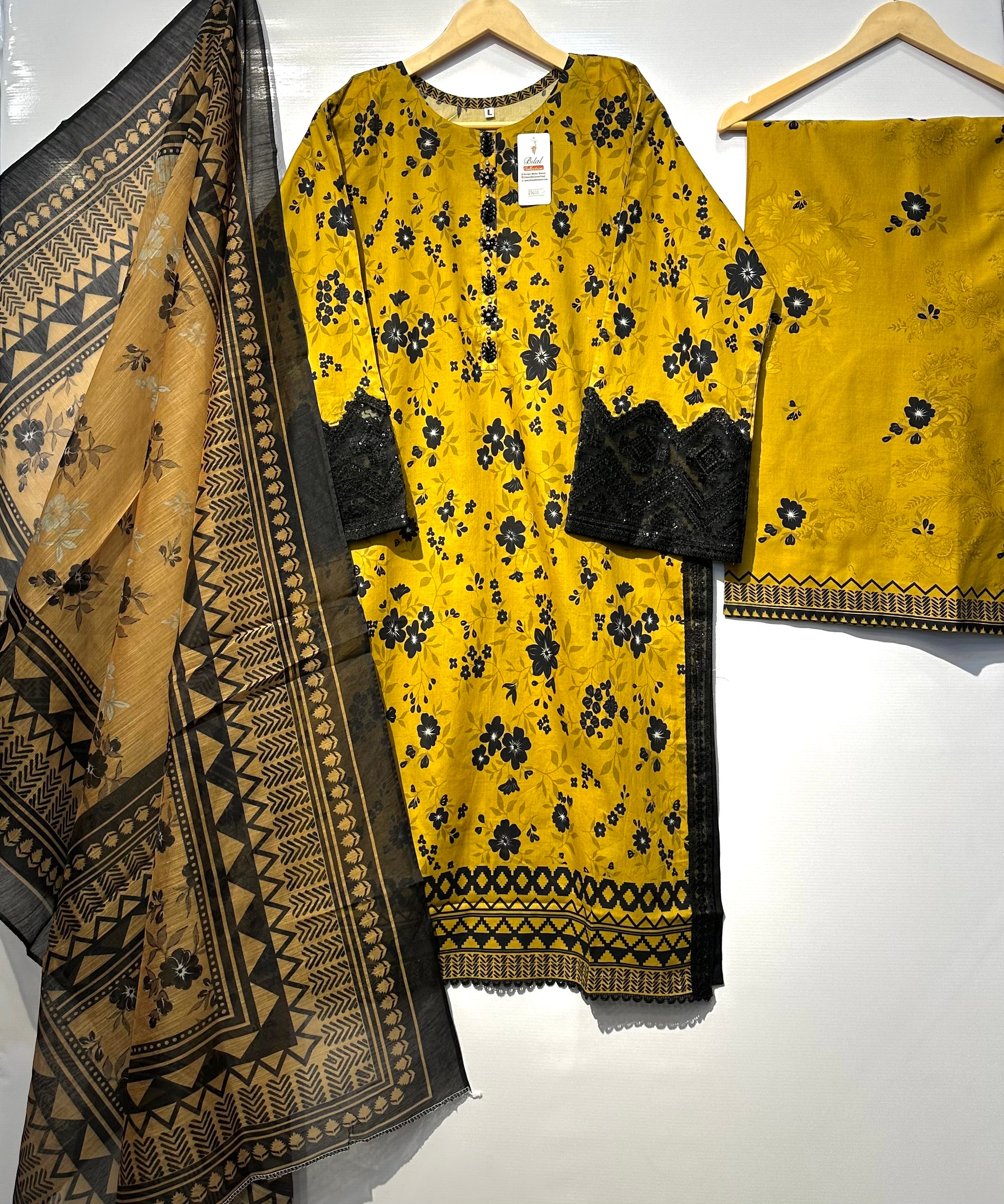 Printed+sequential embroidered🪡Lawn 3 pcs❤️‍🔥 - bilalcollectionstore