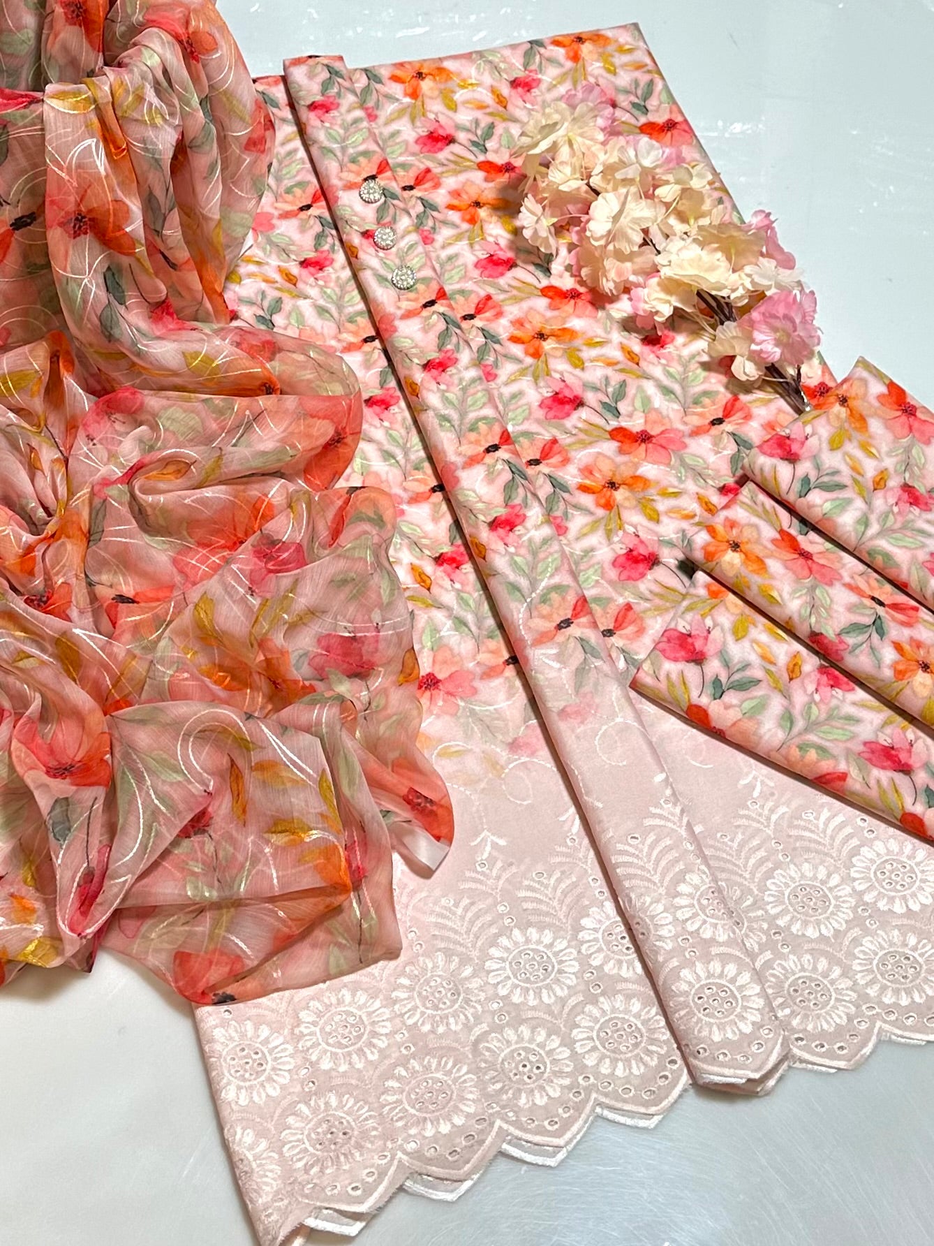 UNSTITCHED Schiffli chikankari shirt🪡, chiffon dupatta & printed trouser 3 pcs👗