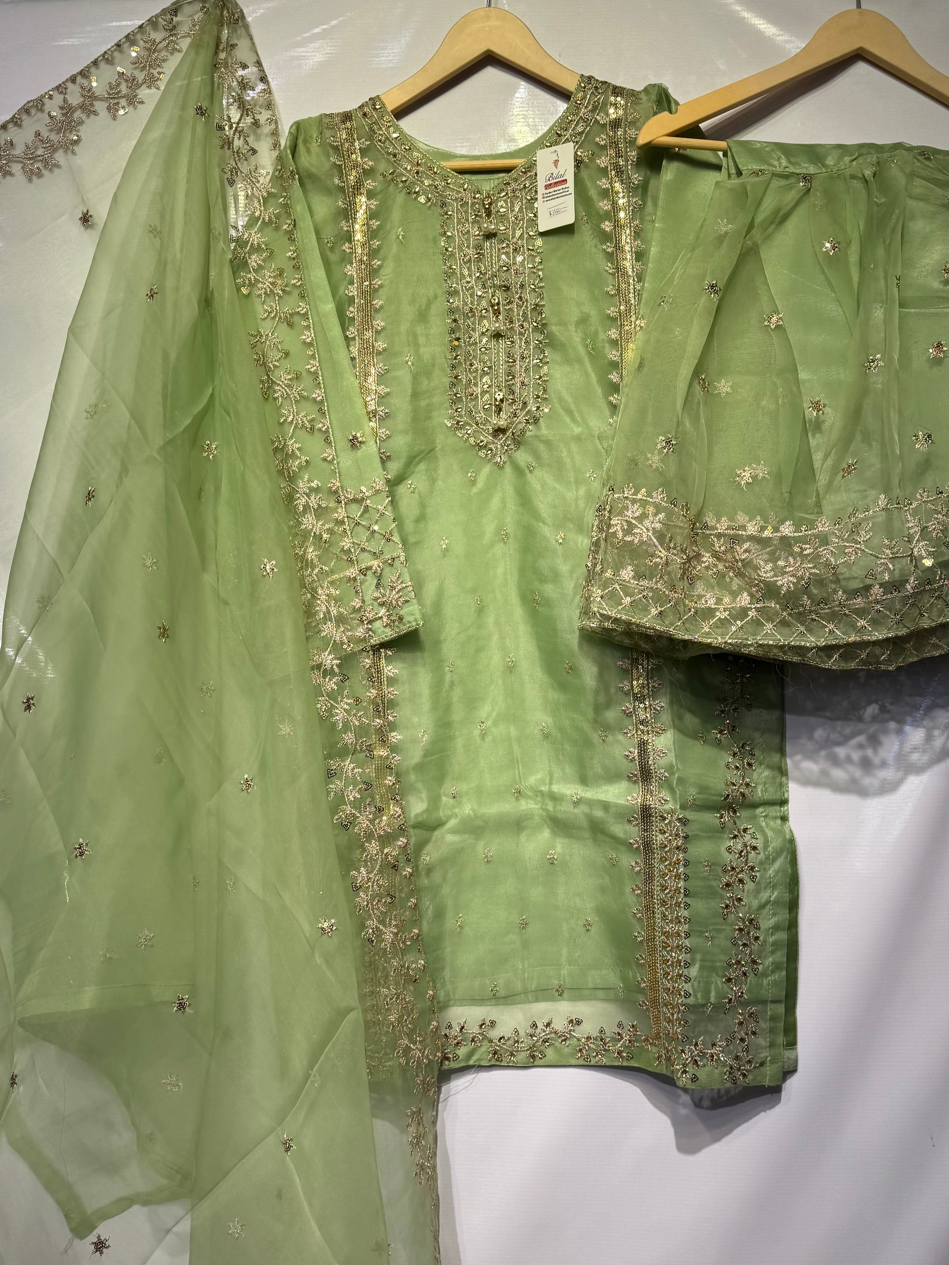 Most demanded golden sitara with beats and tilla embroidered🧵3 pcs dress with embroidered sharara 👗