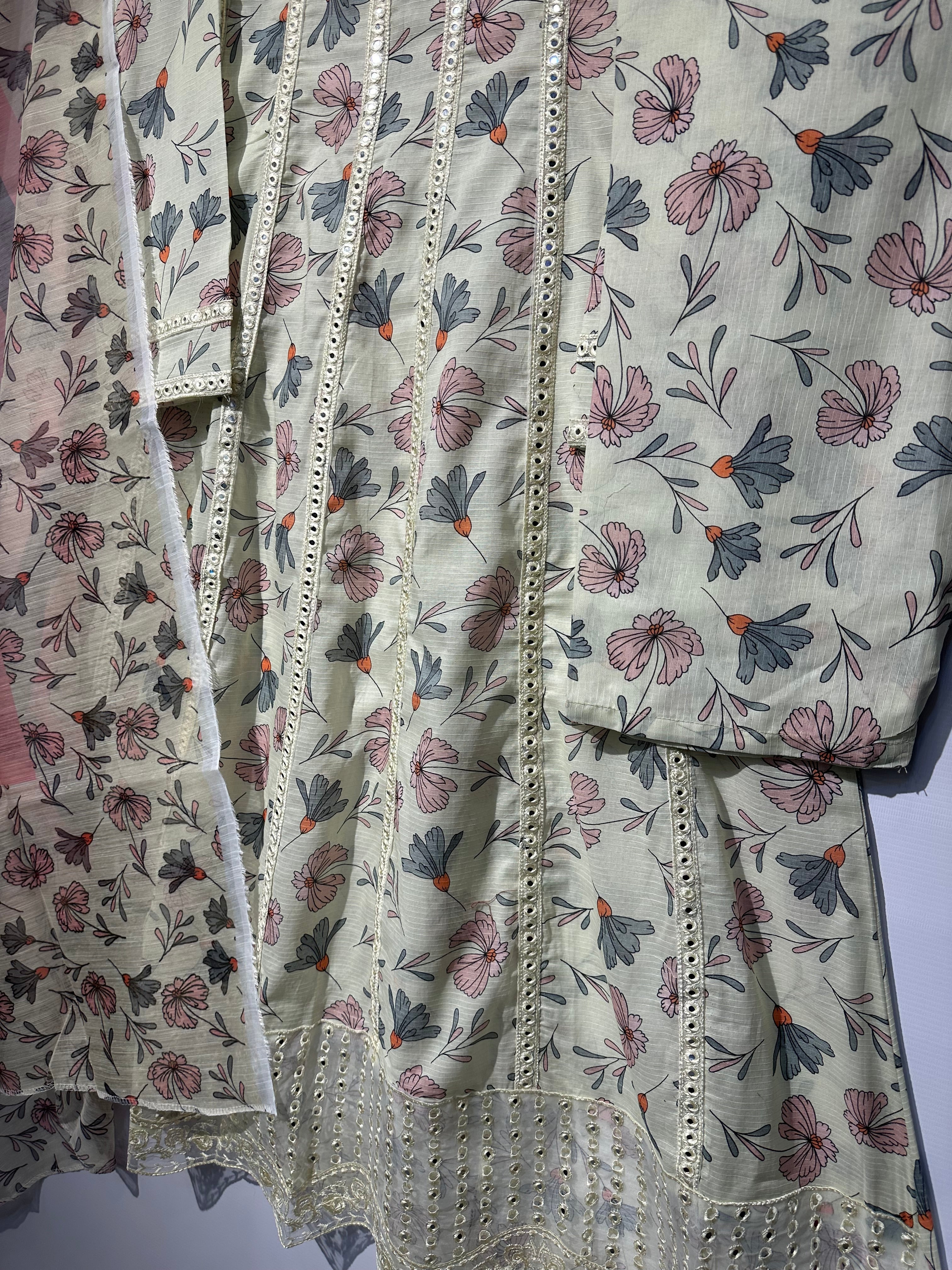 Pure bana dora lawn with resham dhaga plastic sheesha & boring chikankari embroidered🧵frock with printed dupatta & trouser 👗